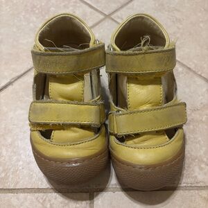 Naturino Yellow Kids Sandals